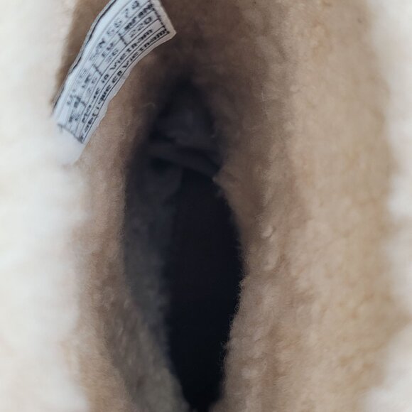 UGG Australia Elijo Women's Black Suede Shearling Boots S/N5674 US Size 5 - Picture 9 of 11